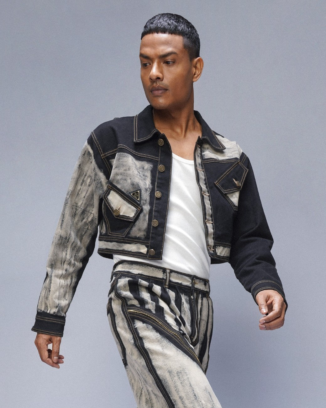 BLACK BONE CROPPED DENIM JACKET