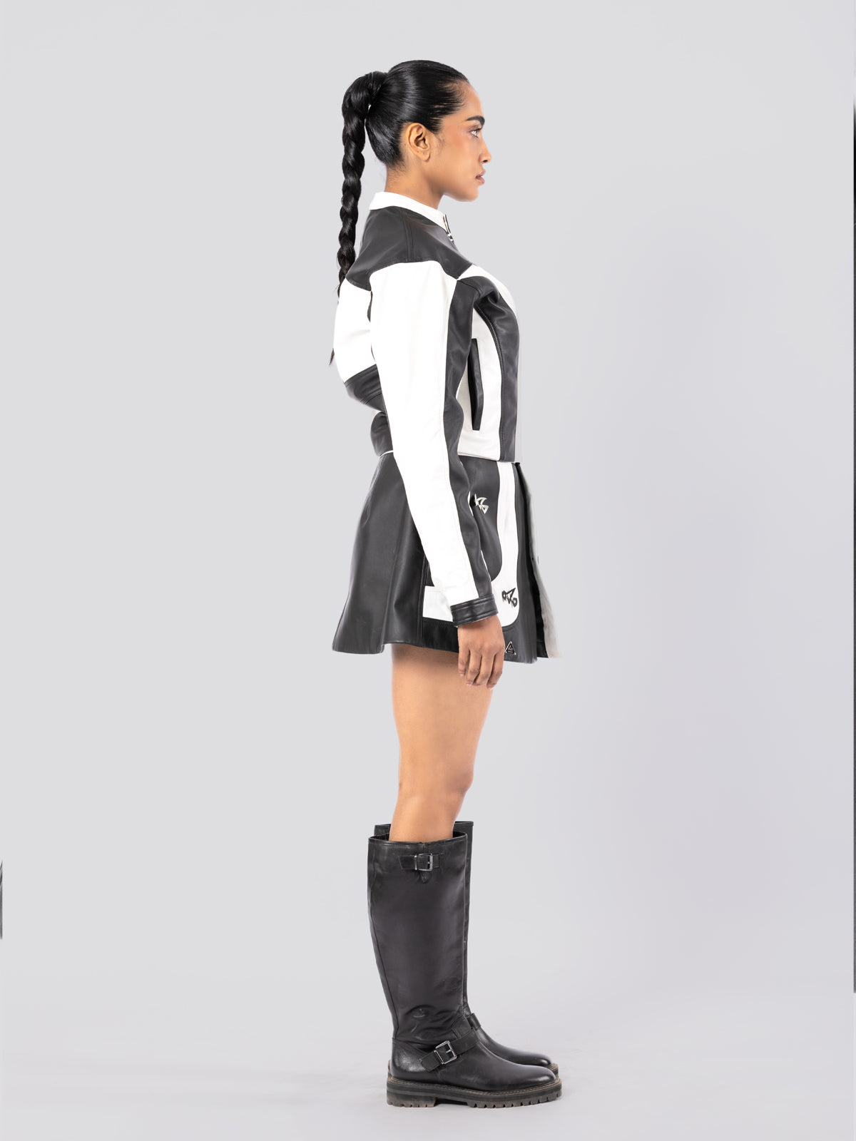 BLACKLINE CIRCUIT SET