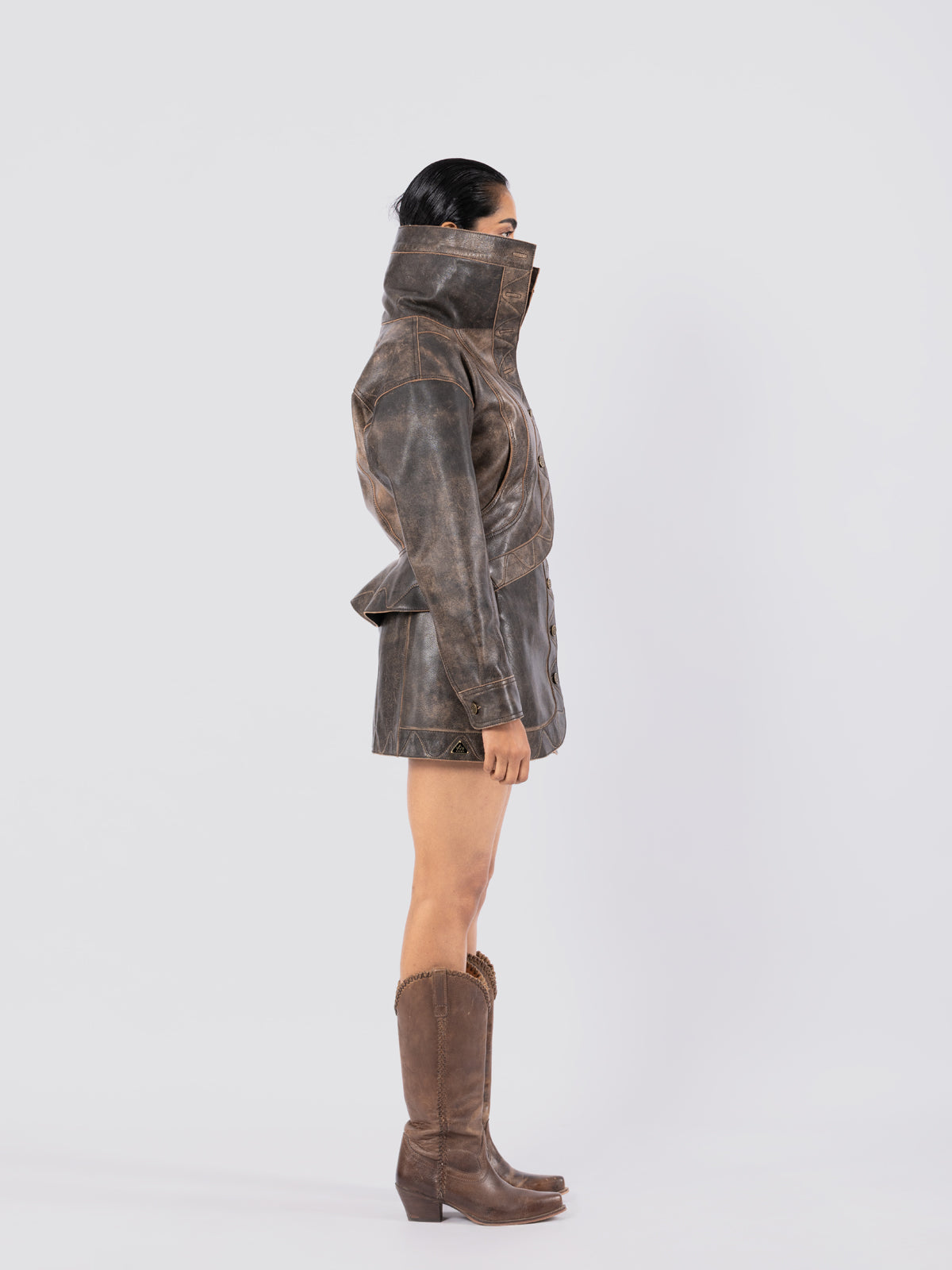 CONTOUR DISTRESSED LEATHER SET