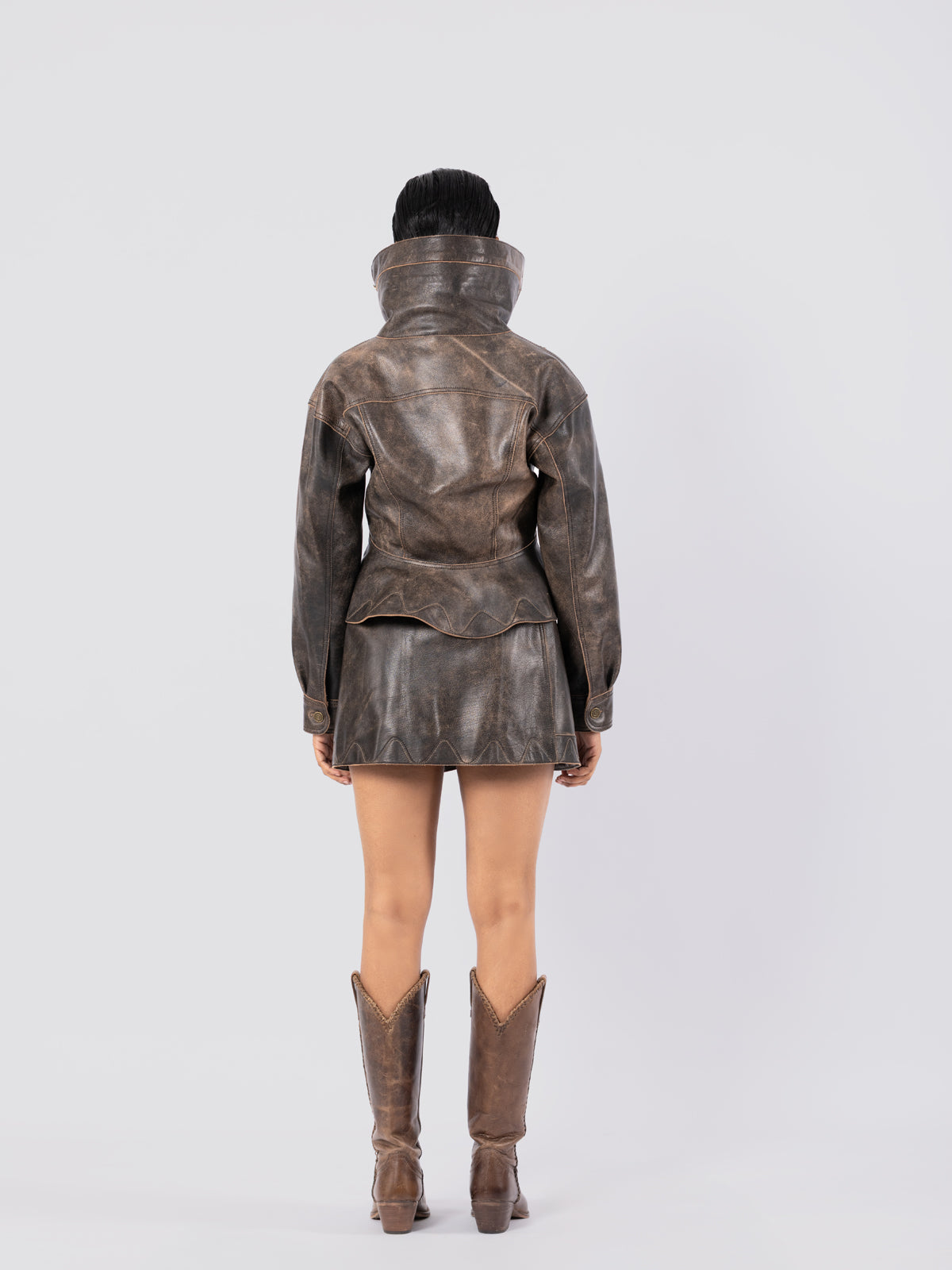 CONTOUR DISTRESSED LEATHER SET