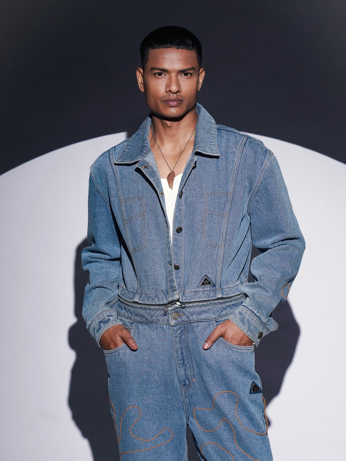 THE MAKING DETATCHABLE DENIM JUMPSUIT