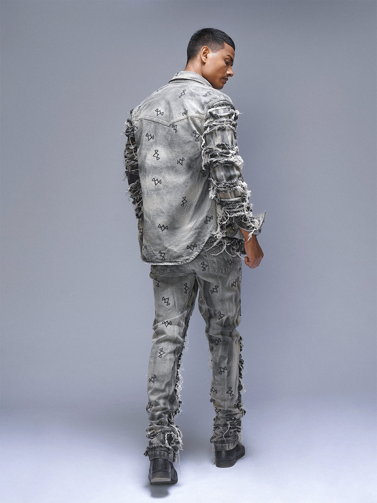 SEW ME UP GREYSCALE JEANS