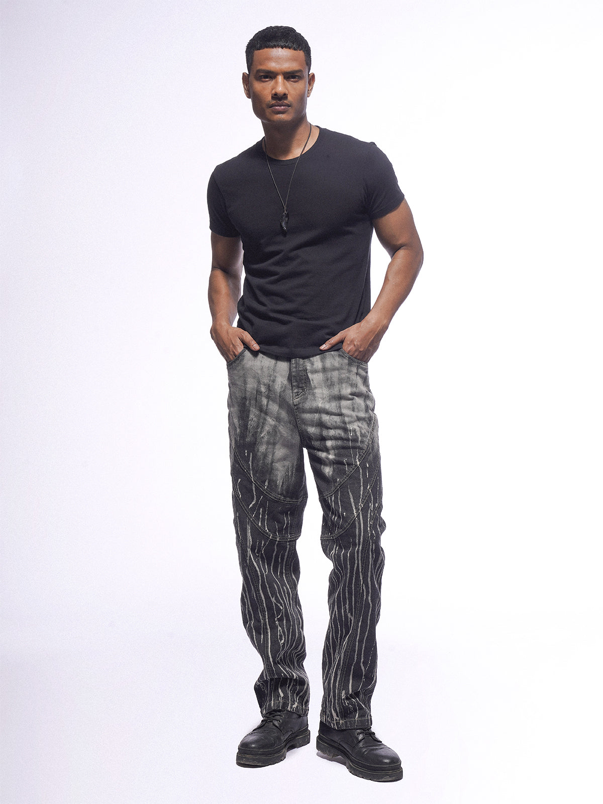 STREAKY GREYSCALE JEANS