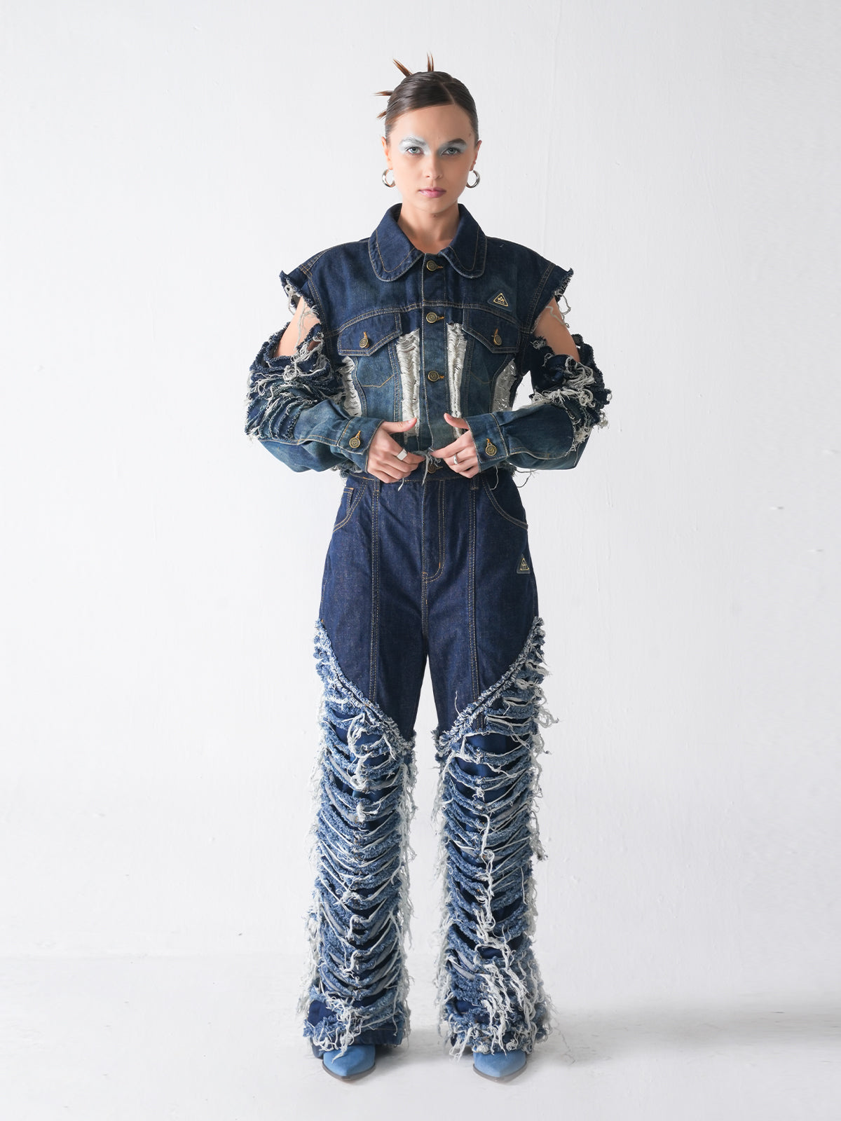 TOO-RIPPED DENIM SET