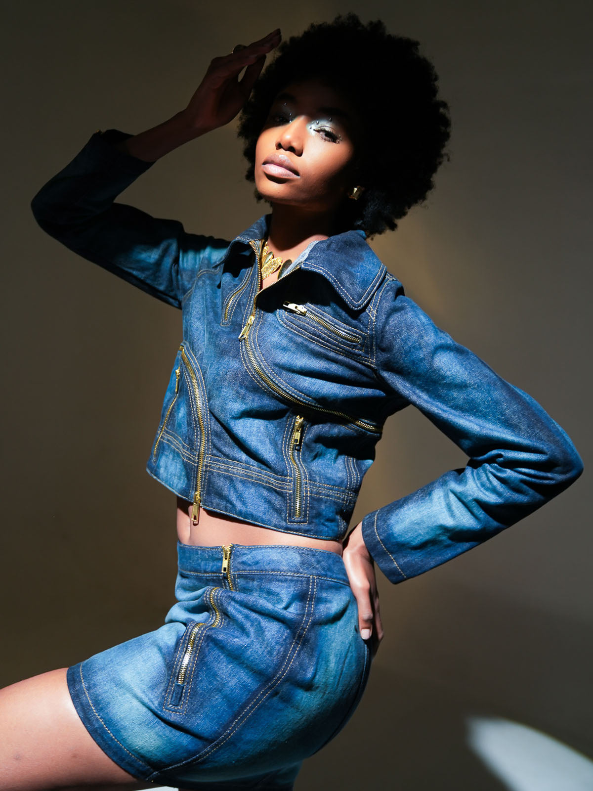 ZIP ME UP MINI DENIM SKIRT