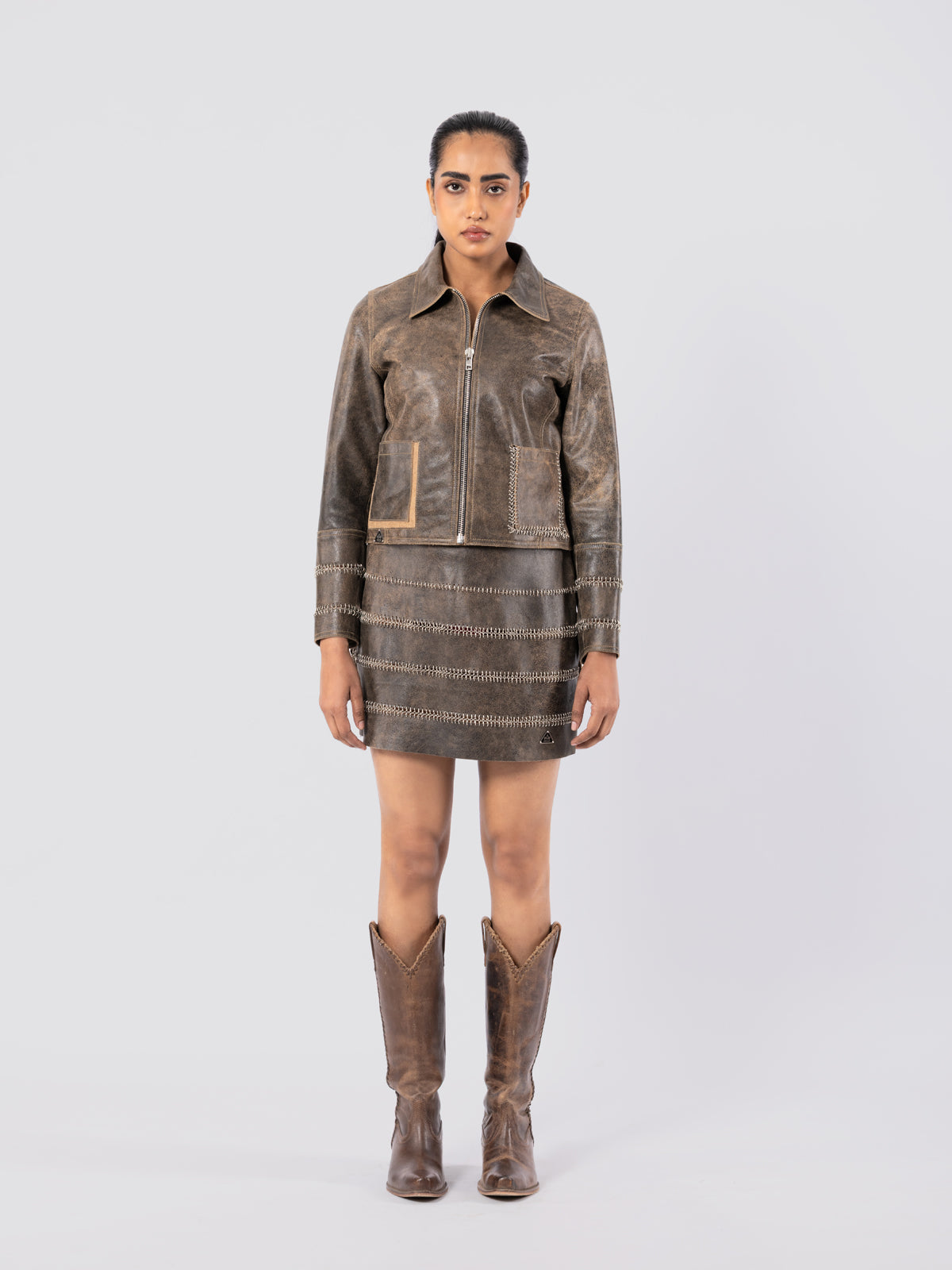 LINKED FORM LEATHER SET