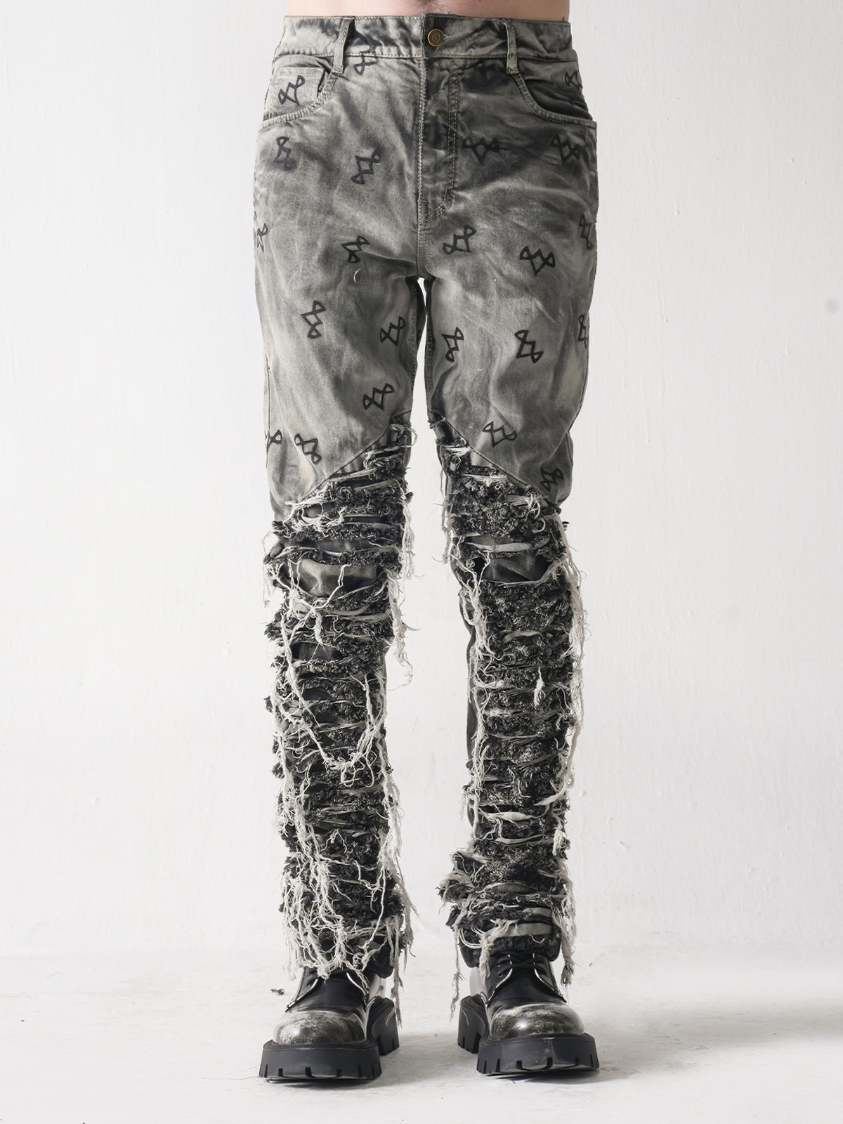 SEW ME UP GREYSCALE JEANS