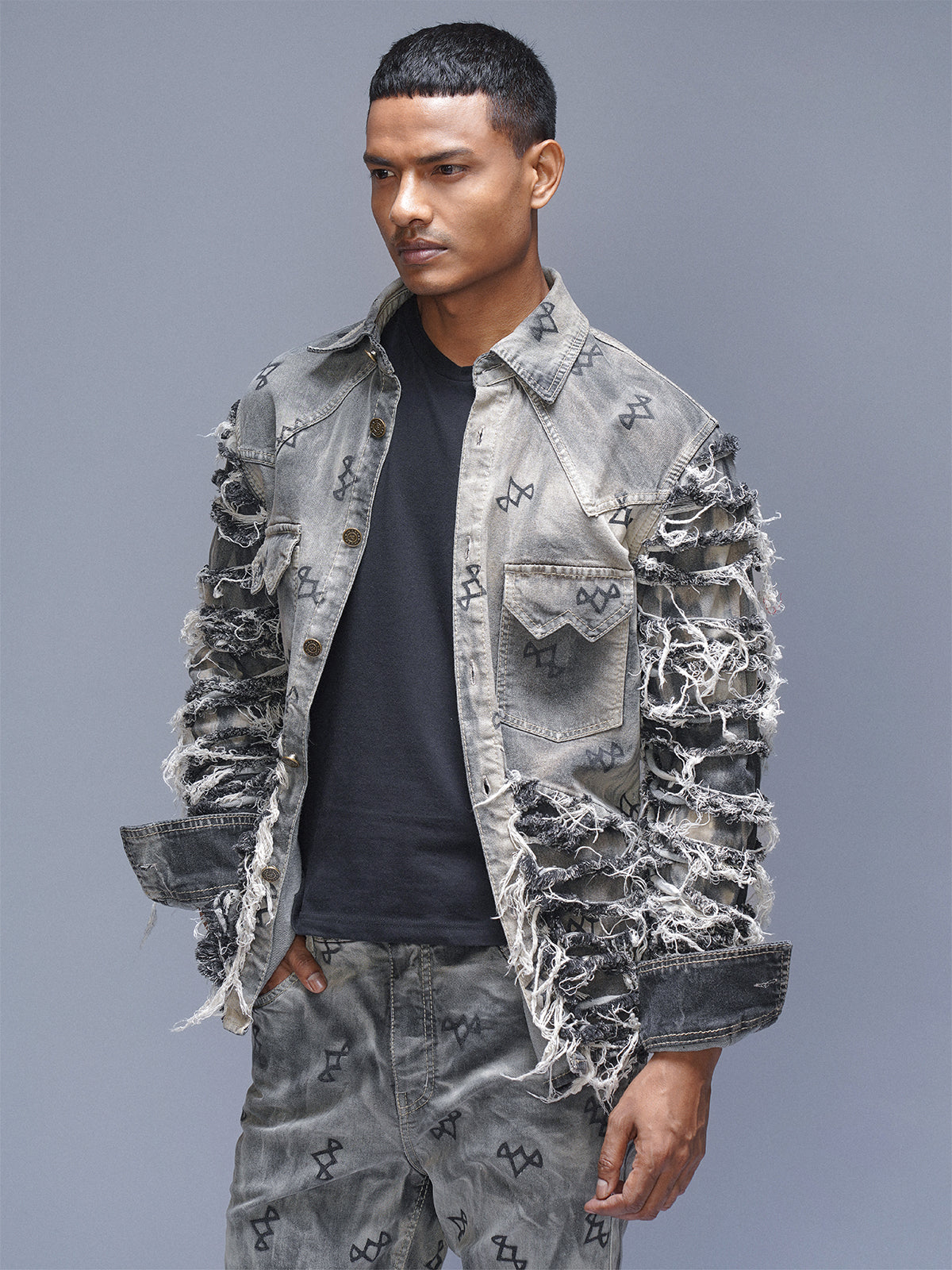 BLACK BONE CROPPED DENIM JACKET