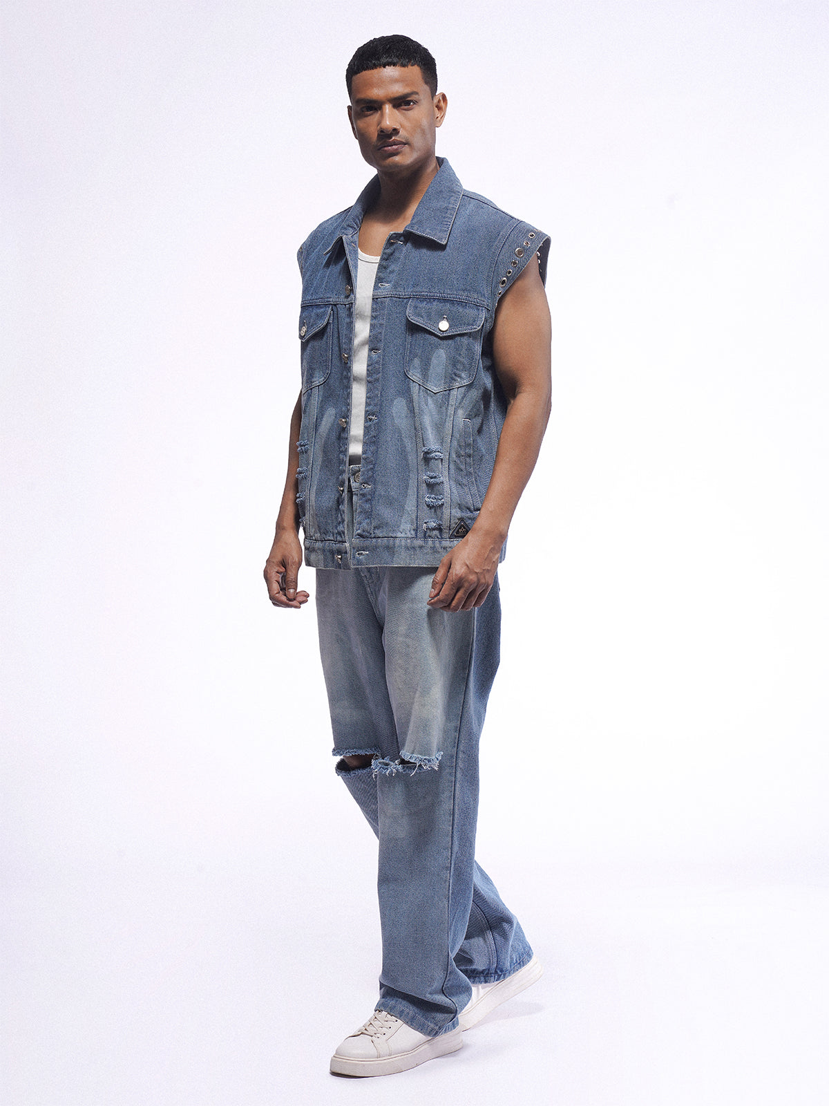 WASH ME SLEEVELESS DENIM JACKET