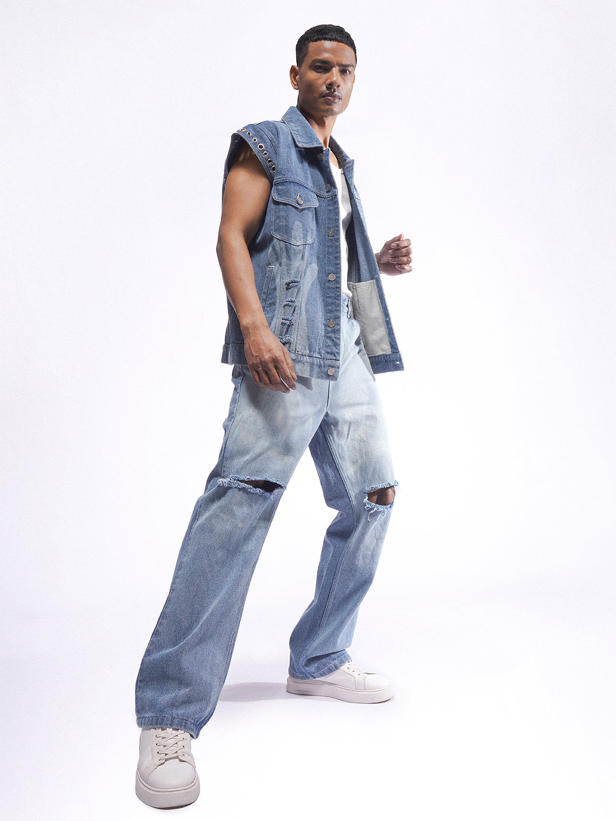 WASH ME SLEEVELESS DENIM JACKET