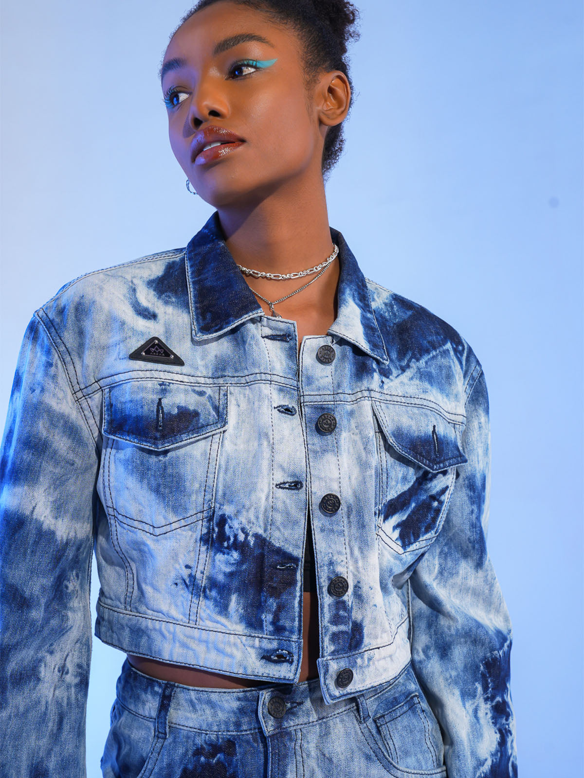 ESEN CROPPED DENIM JACKET