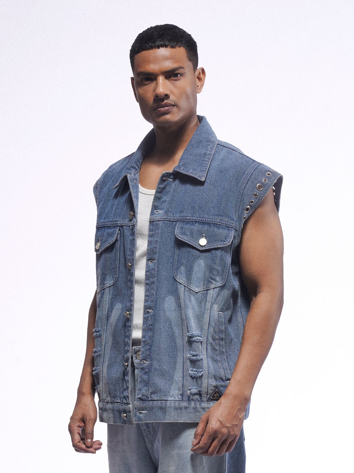 WASH ME SLEEVELESS DENIM JACKET